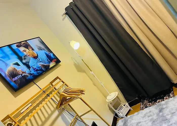 Aparthotel Grace Residences 1bedroom With Balcony Bgc View Netflix
